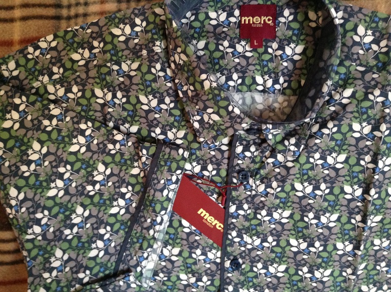 Lacoste l!ve , merc мужчинам !!!!