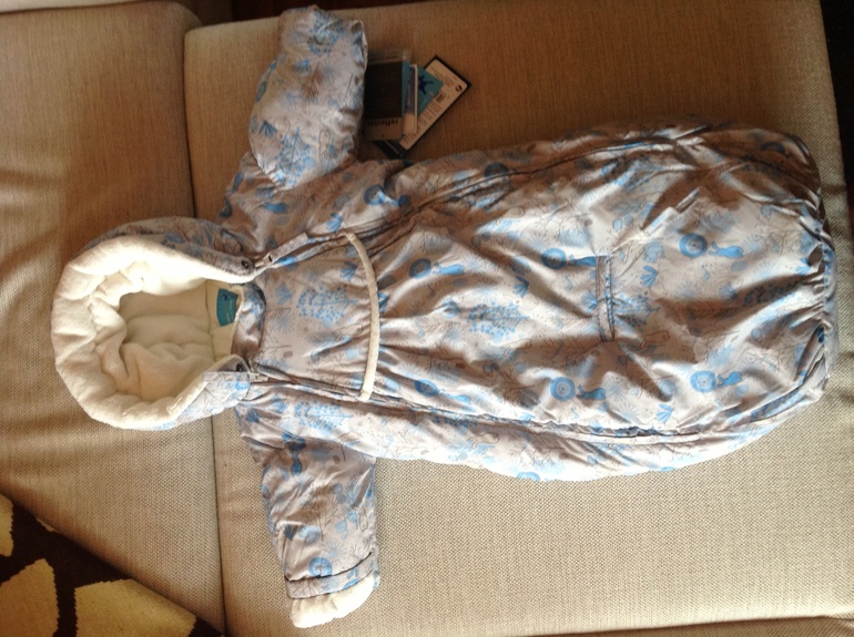 Размер зимнего комбинезона для малыша. Я запуталась.