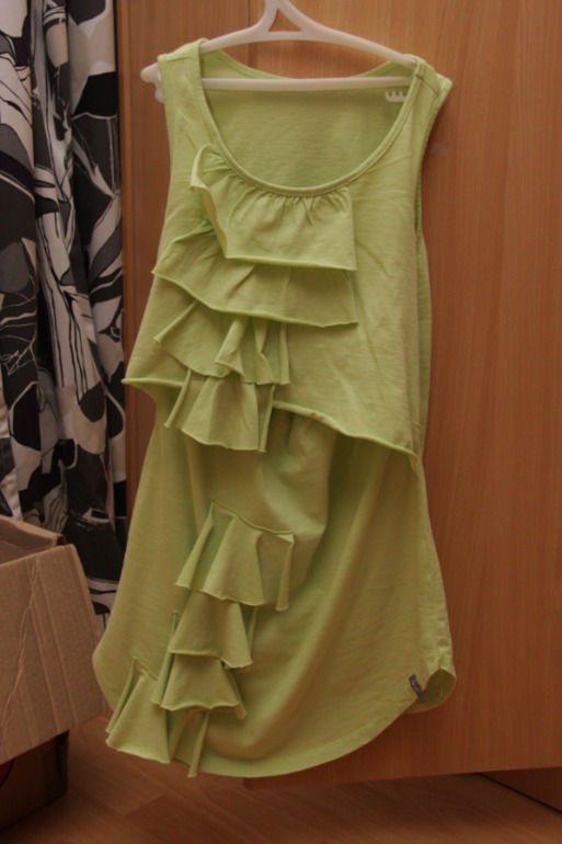 Кормительная одежда. 1000р. за 4 кофты.
