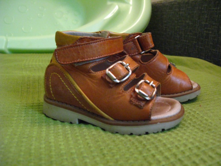 Много детской обуви 18-27 рр. Мск