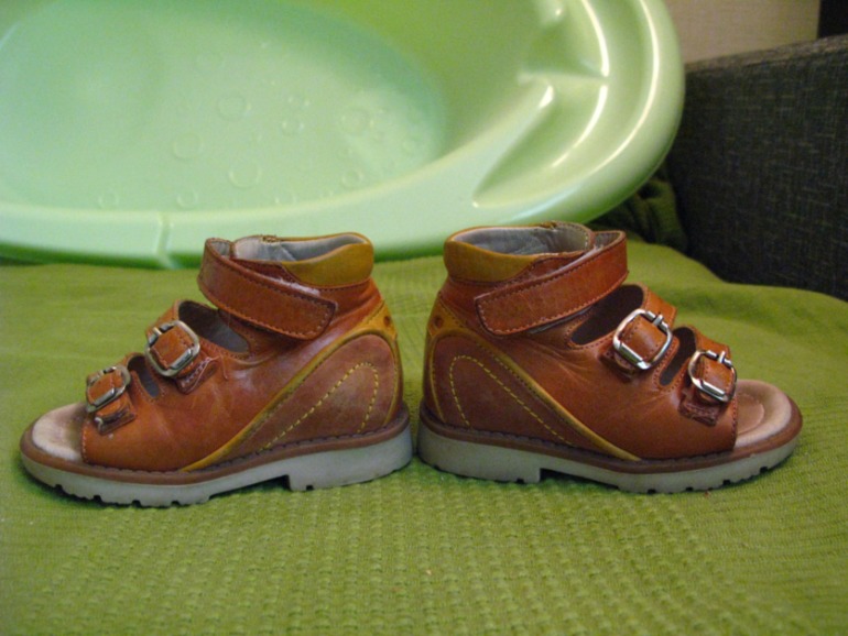 Много детской обуви 18-27 рр. Мск