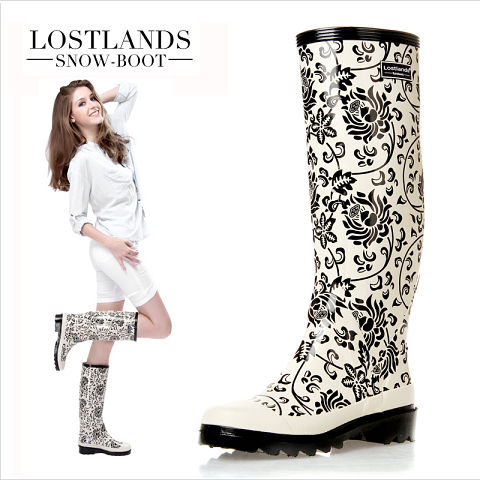 ОЧЕНЬ СТИЛЬНЫЕ И ЯРКИ РЕЗИНОВЫЕ САПОЖКИ!!! lOSTLANDS!2000р! под заказ!