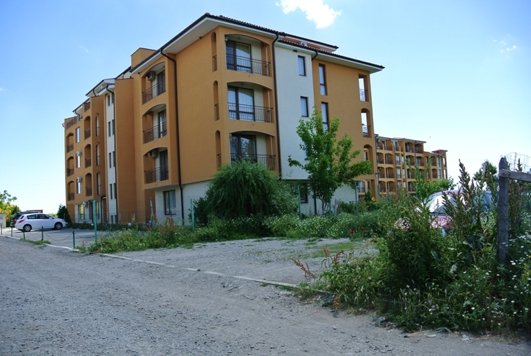 Сдам апартамент с 1 спальней в комплексе Шато Ахелой. Дешево.