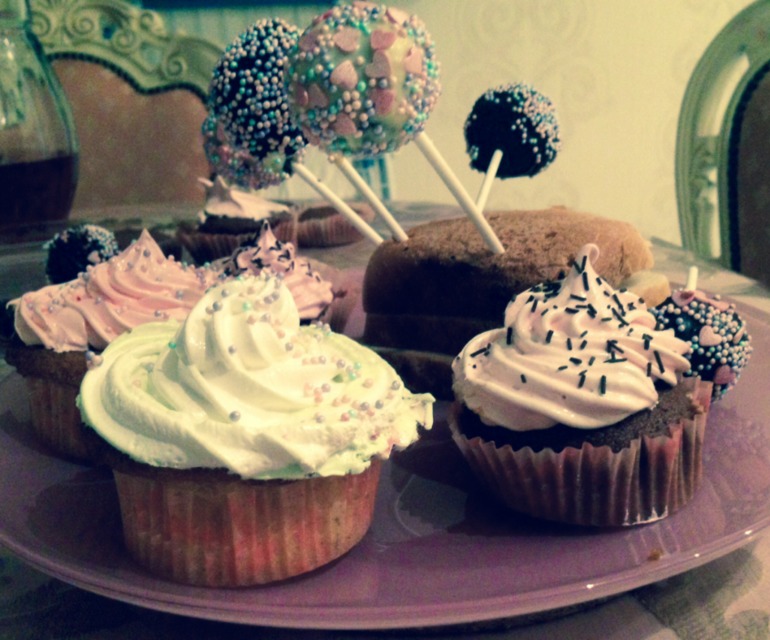 Первые кейкпопсы и капкейки