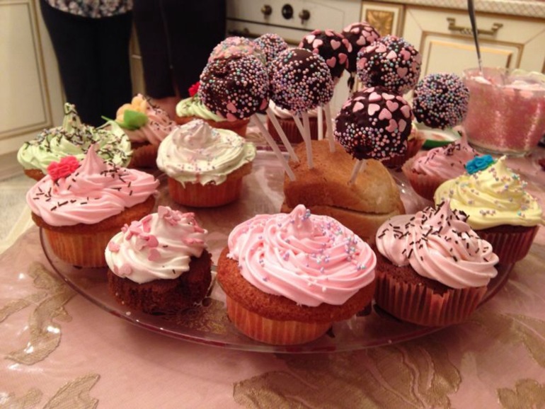 Первые кейкпопсы и капкейки