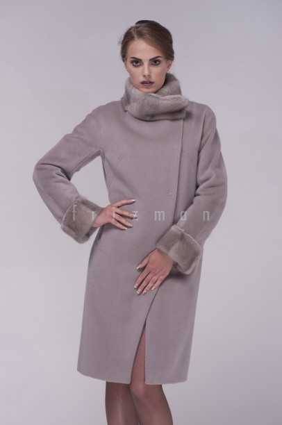 Стильная верхняя одежда, для полных и стройных девушек!!! ОСЕНЬ И ЗИМА УЖЕ В НАЛИЧИИ!!!