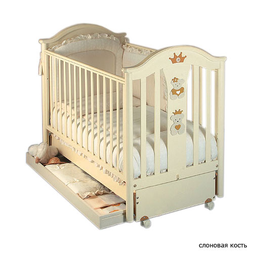 Посоветуйте кроватку с маятником, в белом цвете