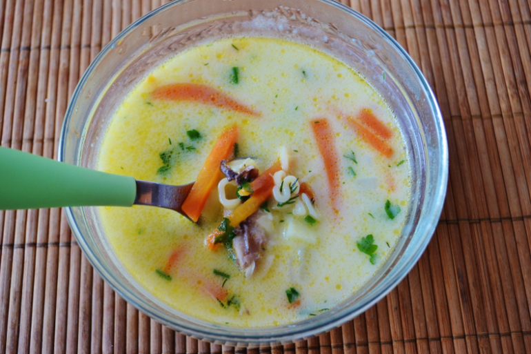 КУРИНЫЙ СУПЧИК С СЫРОМ!