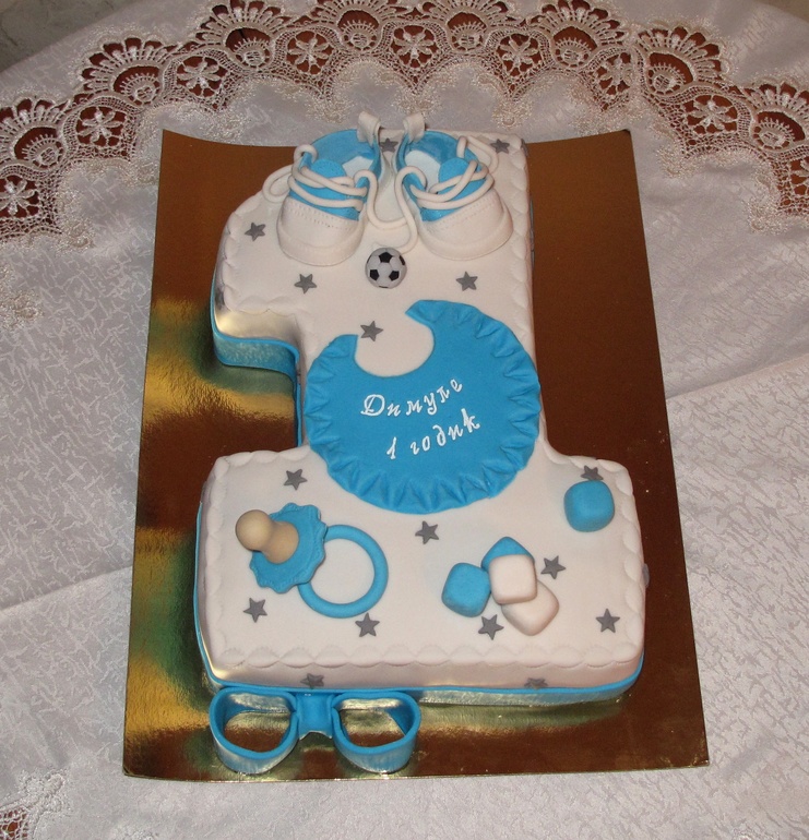 Несколько детских тортиков