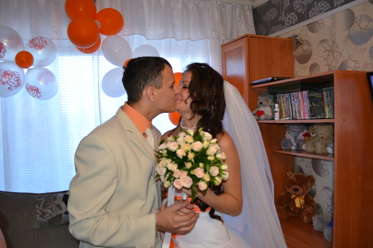 Мой КАтенок вышел замуж.