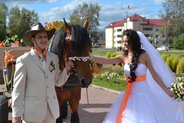 Мой КАтенок вышел замуж.