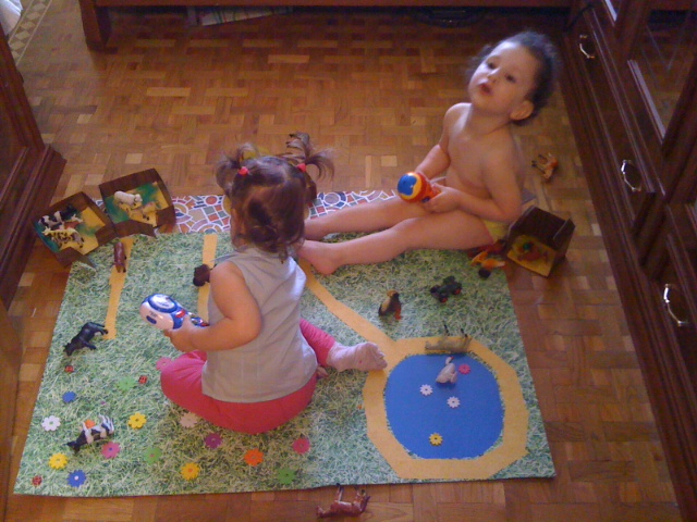 ТН ФЕРМА для 2х деток 1,4 и 1,11 года.