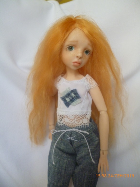 Моя новая девочка- Леона