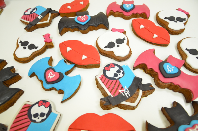 Пряники Монст Хай!!!