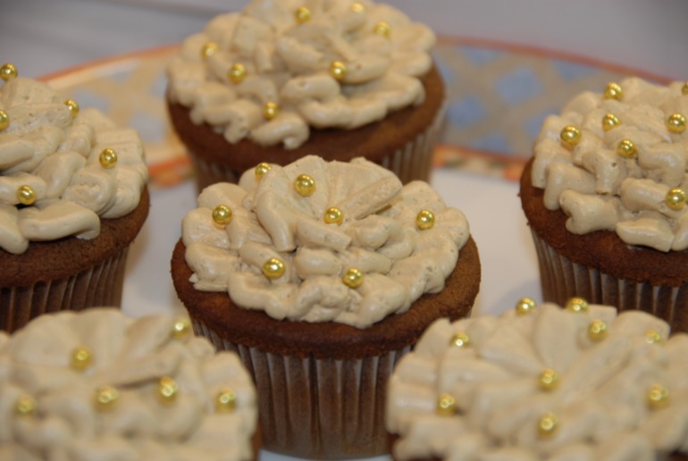 Давайте знакомиться)