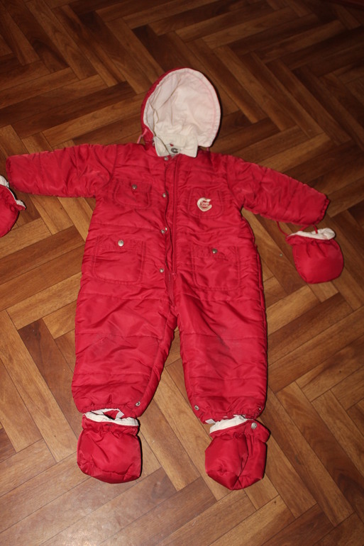 Продам комбезик