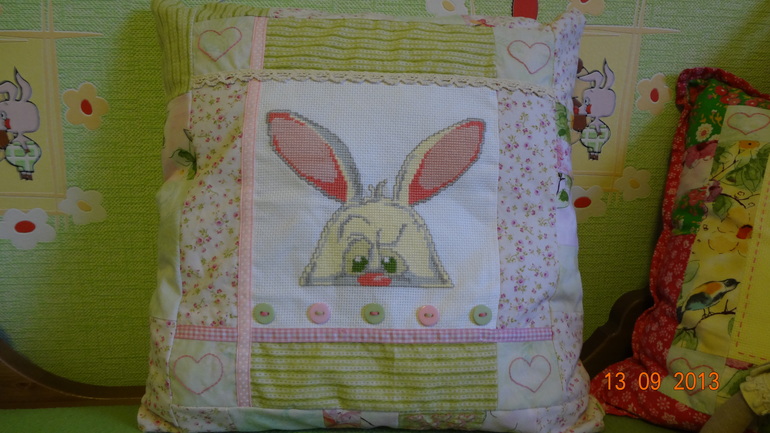 Подушечка в детскую.