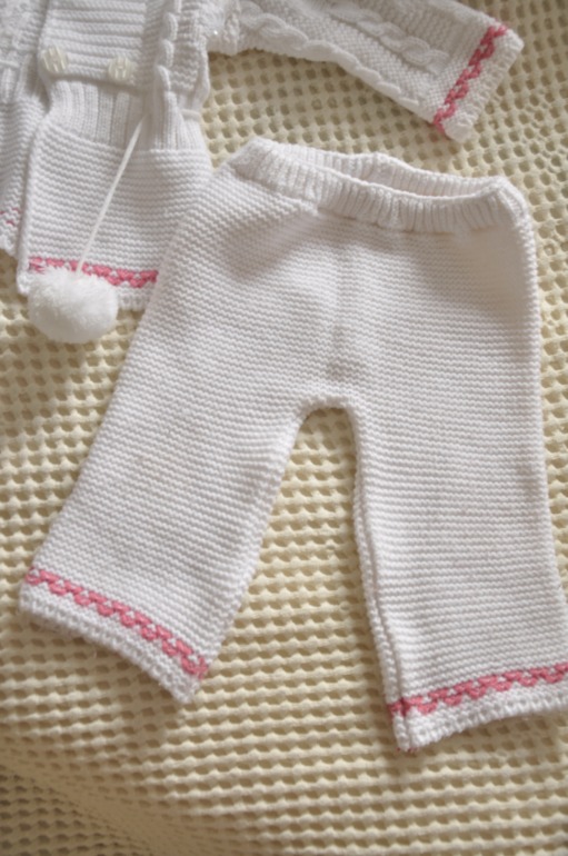 Костюмчик для девочки 300 р. (примерно от 6 месяцев)