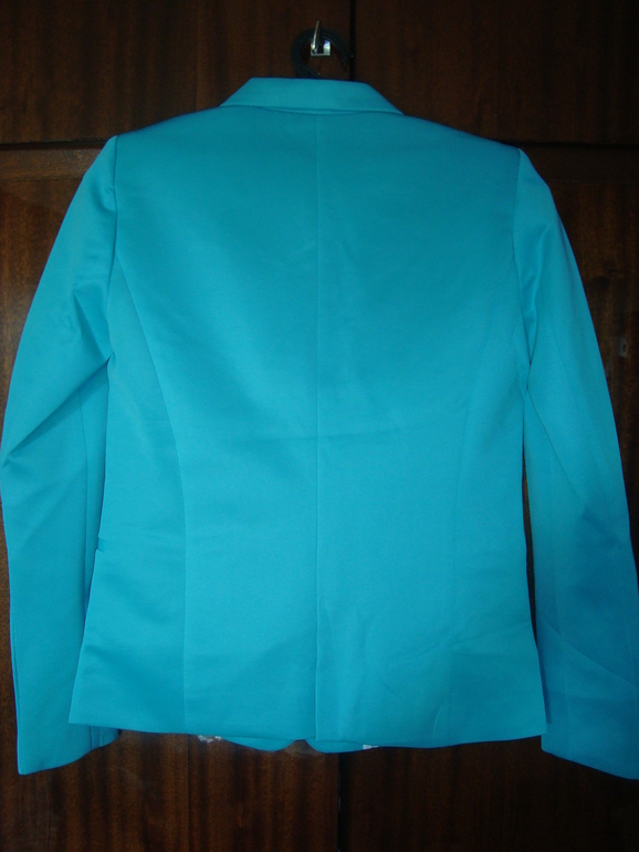 Пиджак ZARA WOMEN- 1200 руб