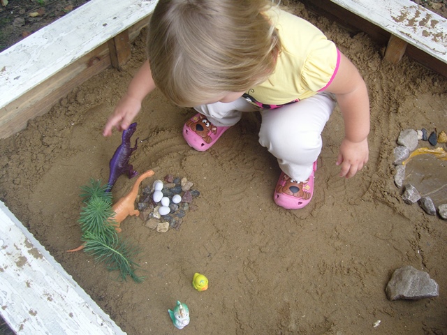 Дино-песочница