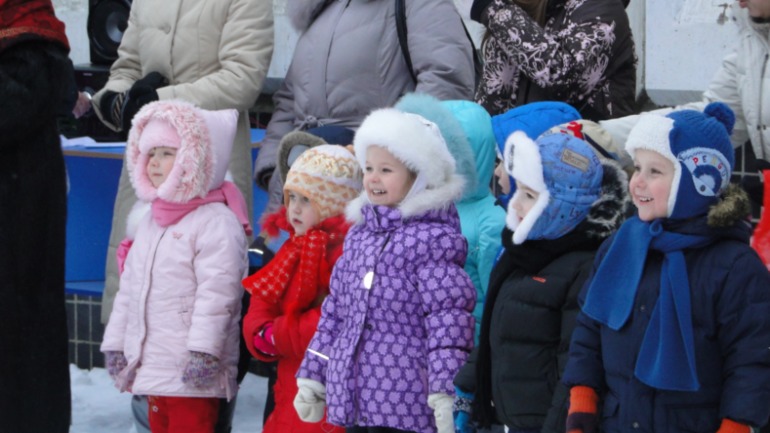 Продам куртку Керри+шапочка Трестелле(Италия)+угги(отечественные)