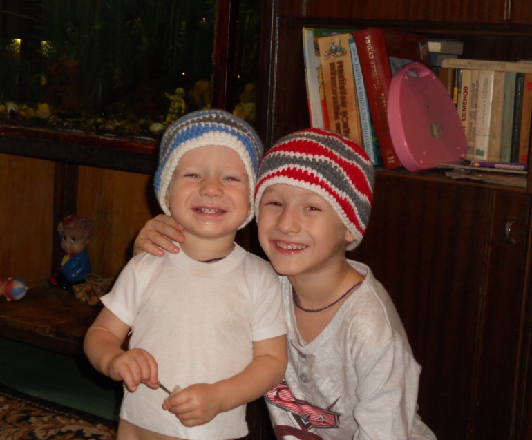 Шапка с волнами!