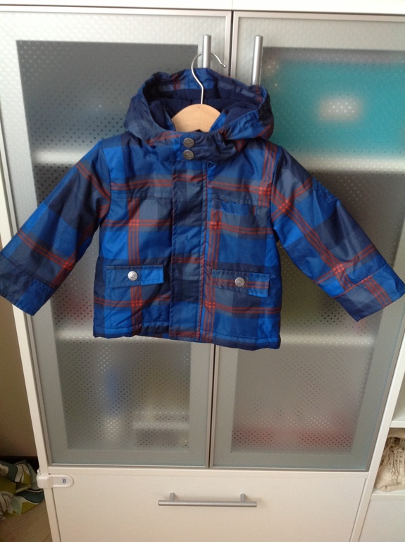Теплая куртка для мальчика 74 р-р . Москва и МО