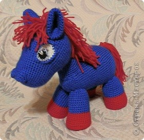 Схемки коней к новому году!