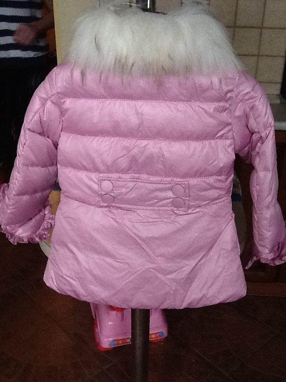 Пуховик еврозима итальянской фирмы Brums. Размер 3 года-98 рост. Цена 2500р.