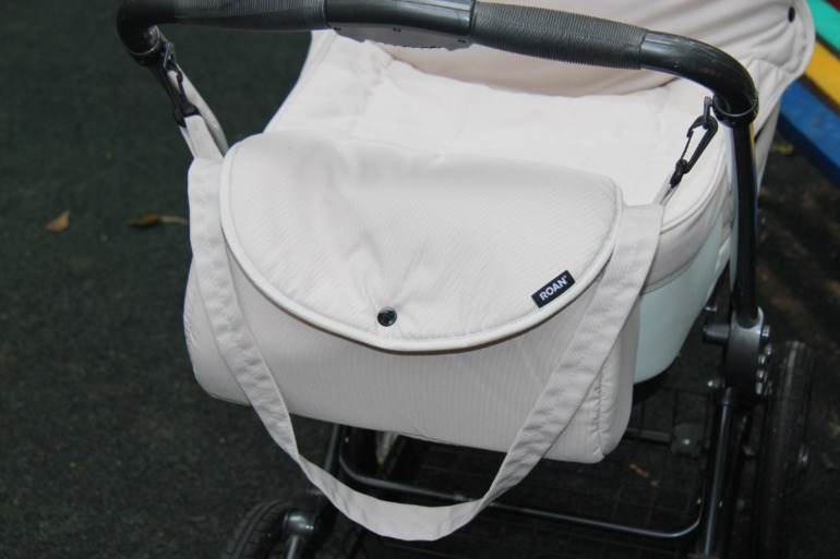 Продаю коляску Roan Marita 2в1 всего за 8000 р.