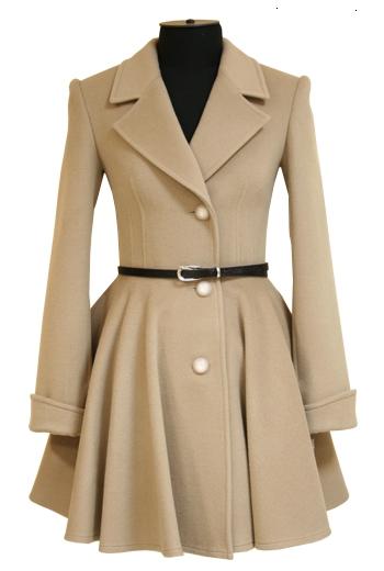 Пристраиваю пальто 46 размер.