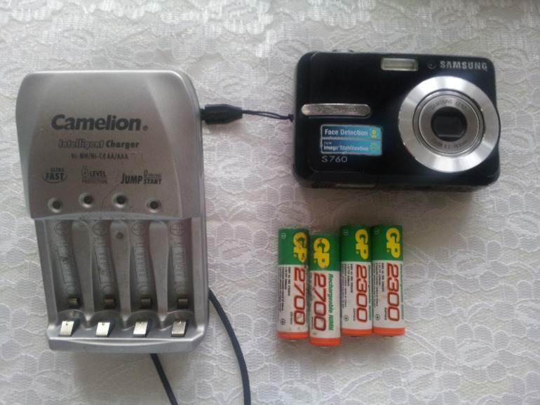Продам фотоаппарат Samsung s760