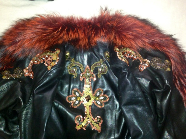 Куртка Elibol кожа, чернобурка, эксклюзивная вышивка 44-46, в С-Пб+ почта