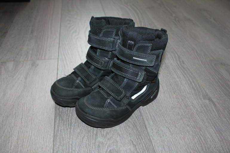 Ессо,Адидас(размеры 30-32)