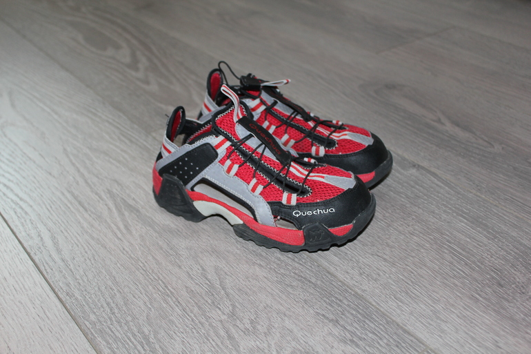 Ессо,Адидас(размеры 30-32)