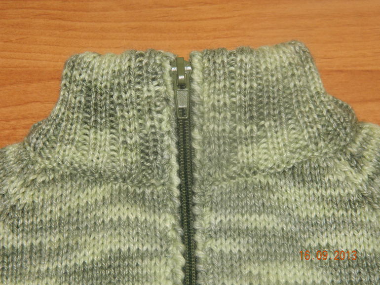 Кофта на молнии