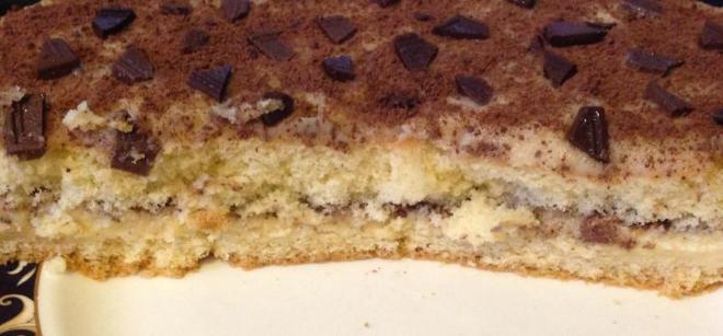 Бисквитный пирог с заварным кремом