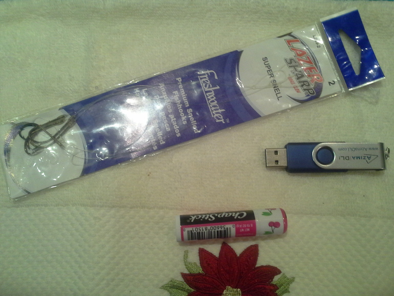 Ух ты, ух ты, а у нас подарочек из Америки)))