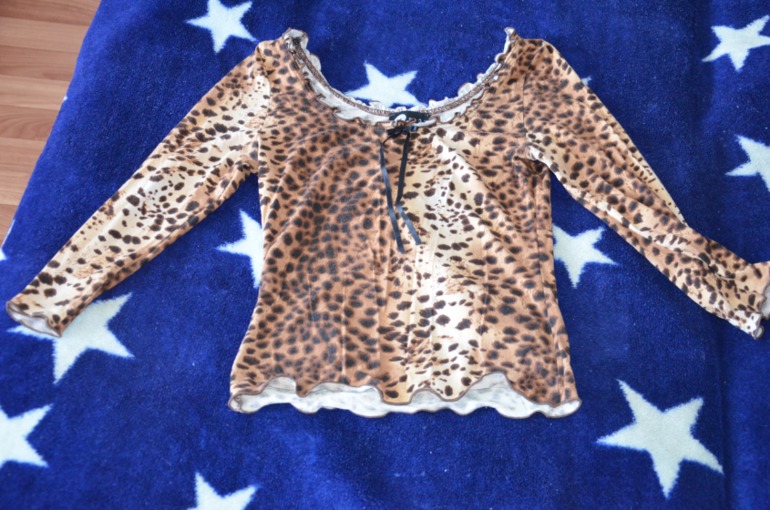 Продам вещи б/у на р.46