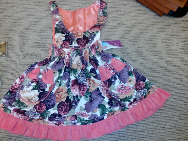 НОВАЯ ОДЕЖДА ОТ 0 - 3 ЛЕТ (платья, комплекты, носки, колготки, кофты, ползунки). СВАО