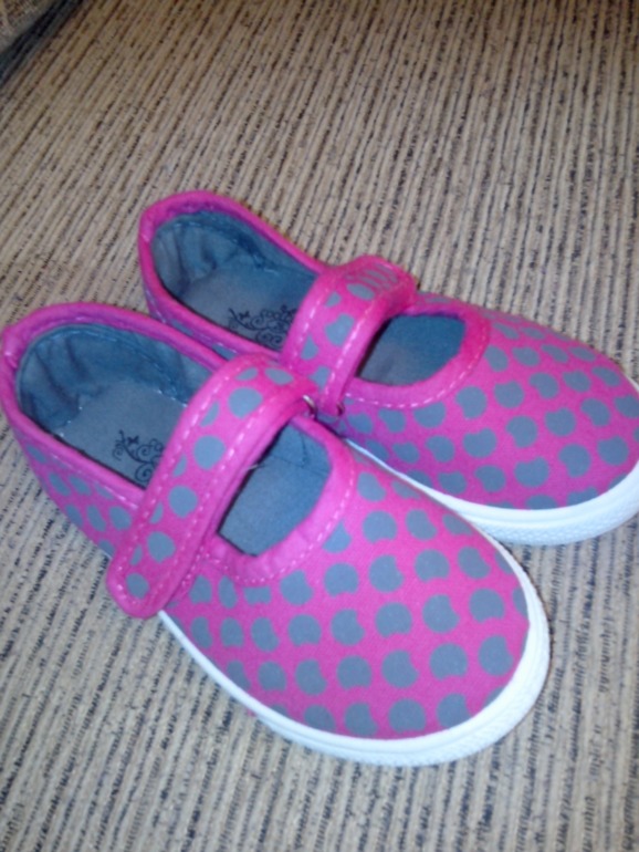 Новые 15.5см стелька размер 26 - 250руб