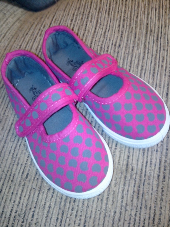 Новые 15.5см стелька размер 26 - 250руб