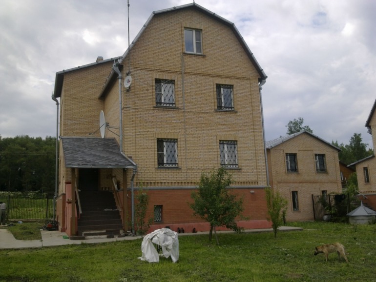 Продам коттедж в Агрогородоке , Истринский р-он 35 км. от МКАД,цена 9 990 000,тел.89268124478 Вита.