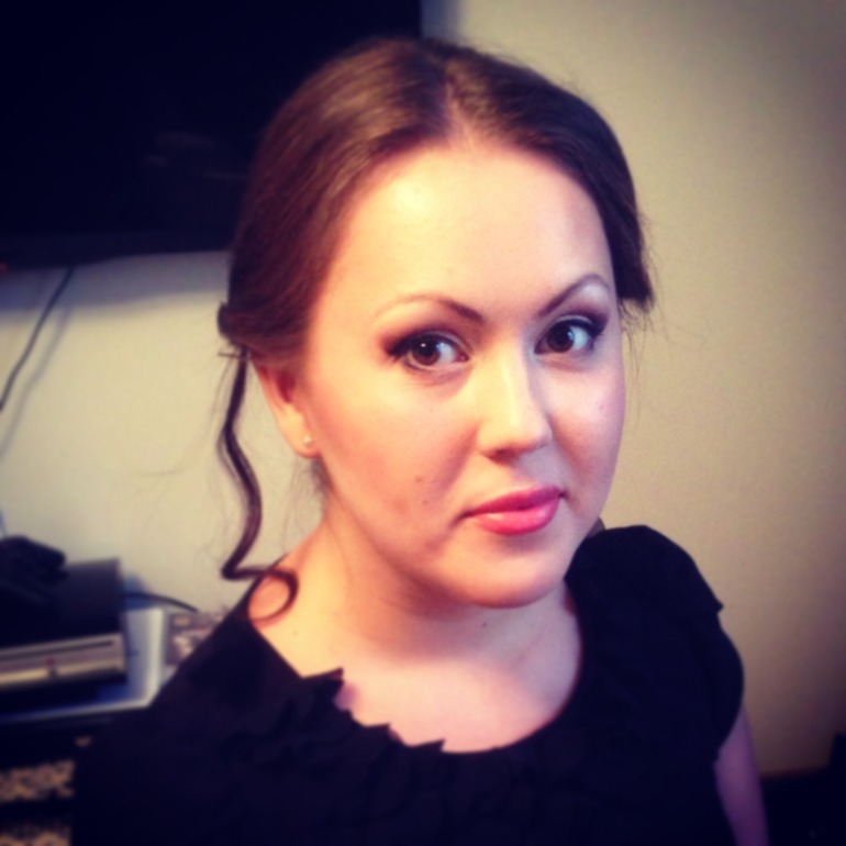 Стилист-визажист