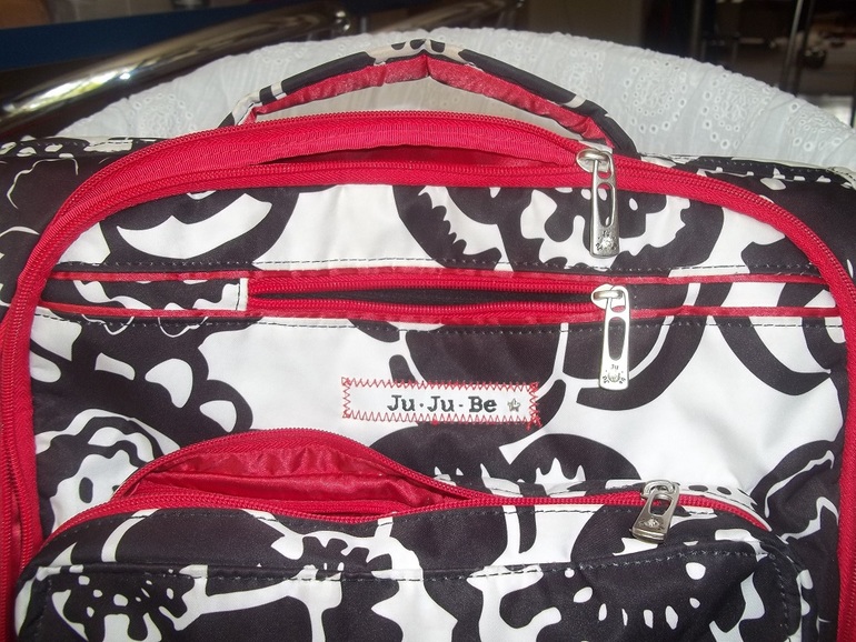 JuJuBe BFF Onyx Blossom
