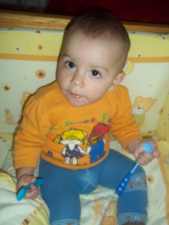 ТН Стакан, тарелка, ложка, вилка