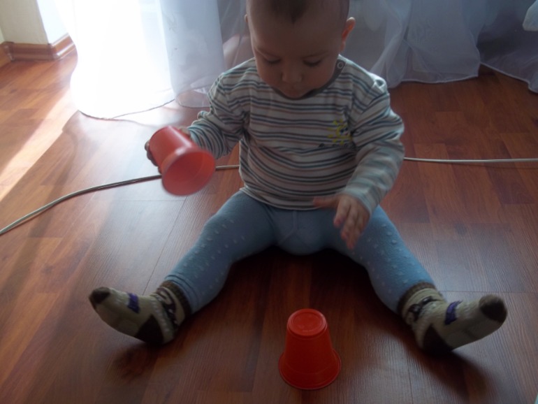 ТН Стакан, тарелка, ложка, вилка