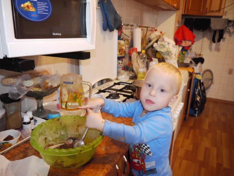 Мои помощники на кухне)