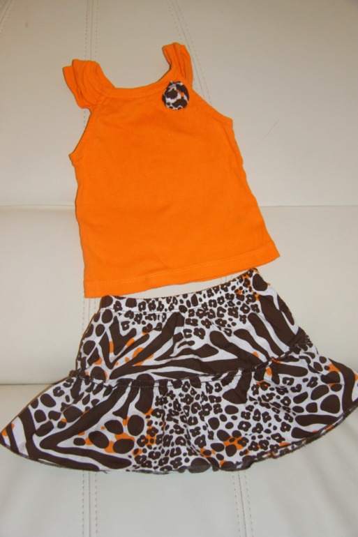 Фирменная одежда на девочку с 6 месяцев до 2 лет