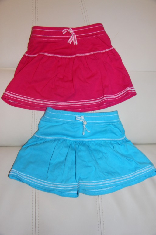 Фирменная одежда на девочку с 6 месяцев до 2 лет